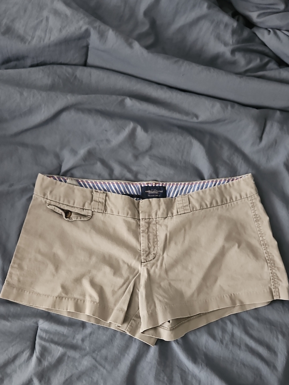 Classic Khaki Womens Shorts - American Eagle Outfitters